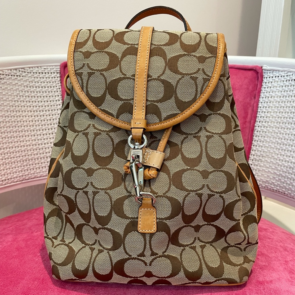NWOT Vintage Y2K Small Coach Backpack